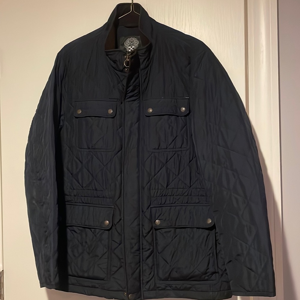 XL men’s black quilted car coat.